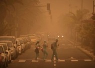 前往西班牙的英国人警告称，“泥雨”将成为三个度假热点